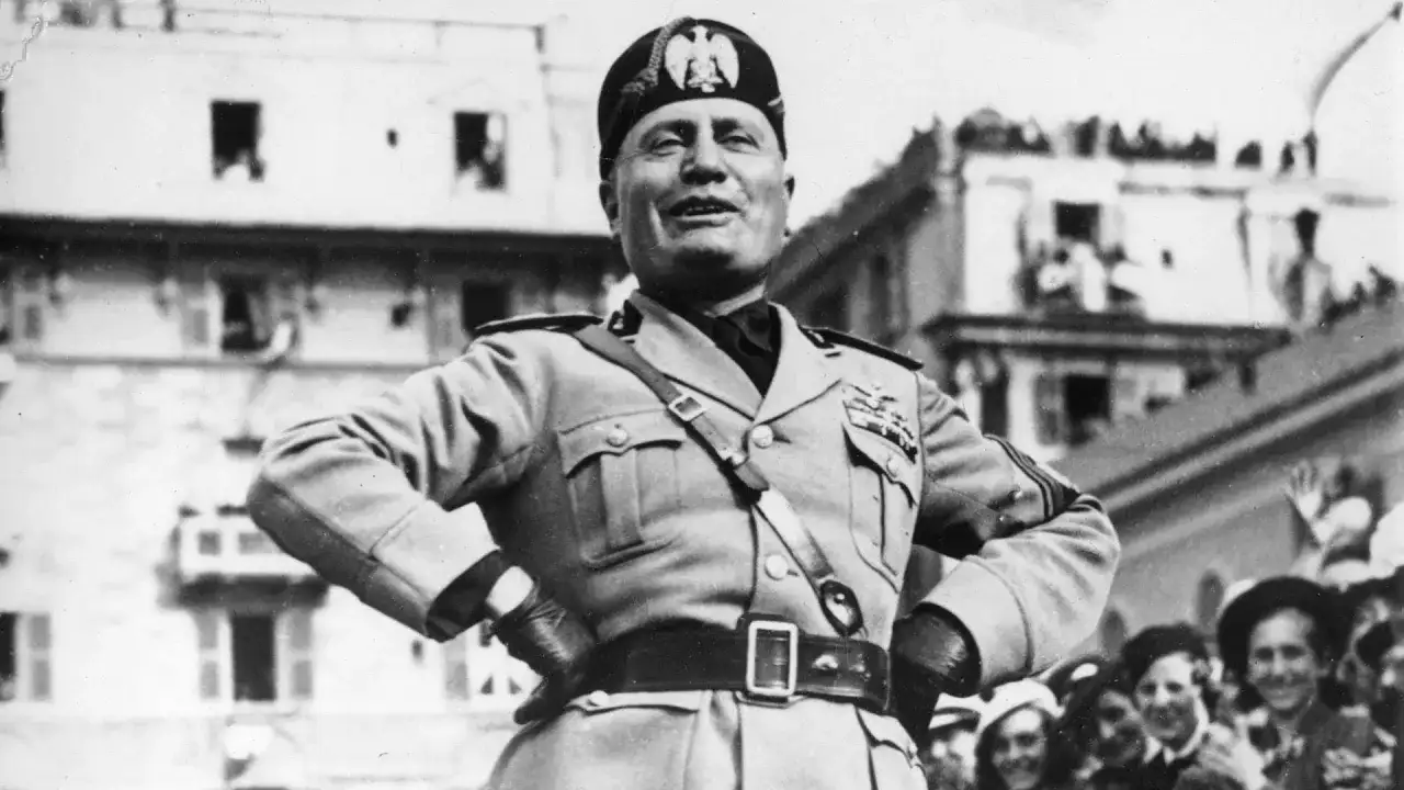 Mussolini al Poder - ¿Cómo cayó la democracia italiana?